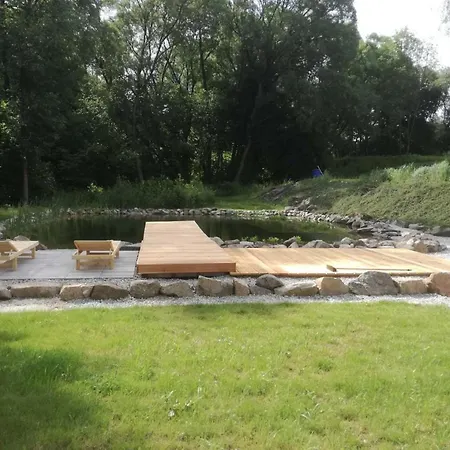 In Le Any With Sauna And Jacuzzi Βίλα Lesany (Benesov)