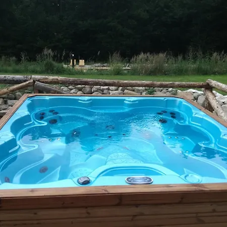 In Le Any With Sauna And Jacuzzi